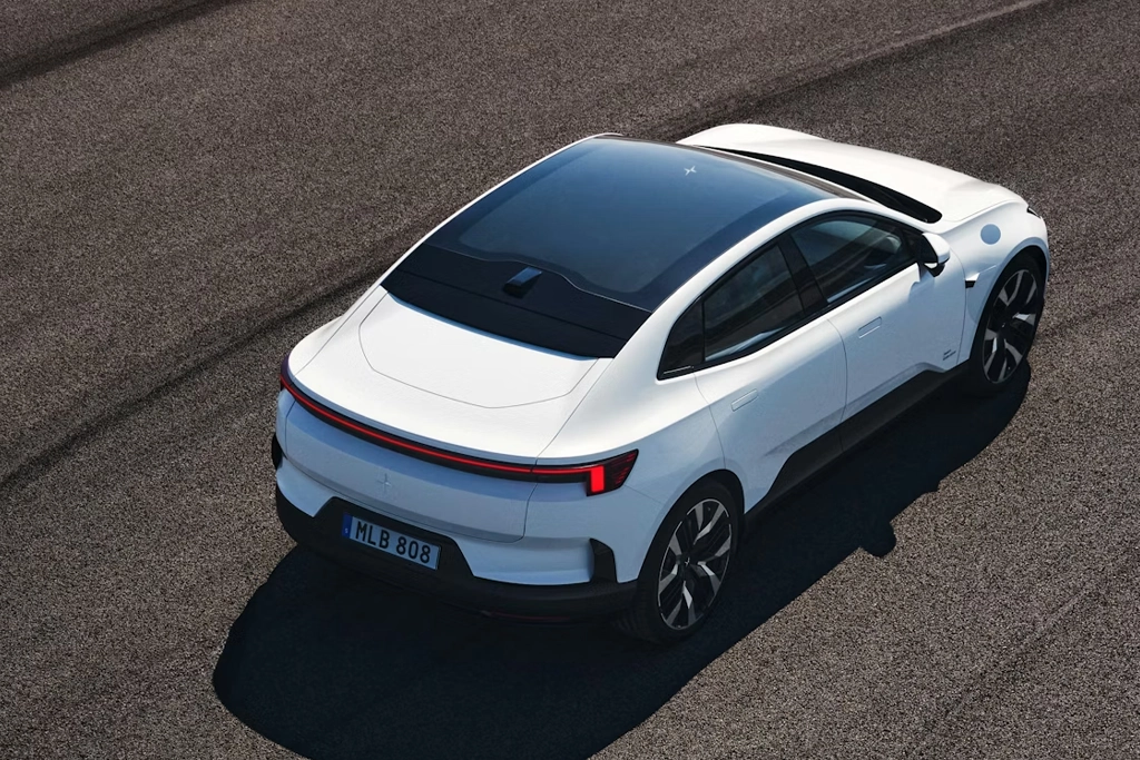 polestar_4_polestar_4_banner_2107217368.webp